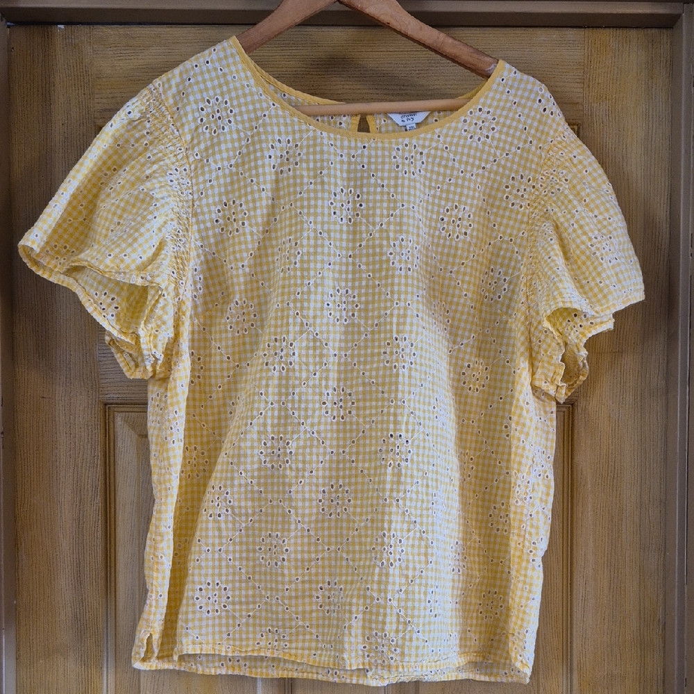 Crown & Ivy Yellow And White Checkered Eyelet Short Sleeve Blouse Size XXL Plus